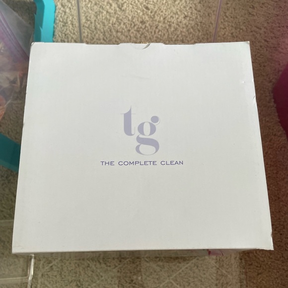 NEW Conair True Glow Facial Sauna System - Picture 4 of 11